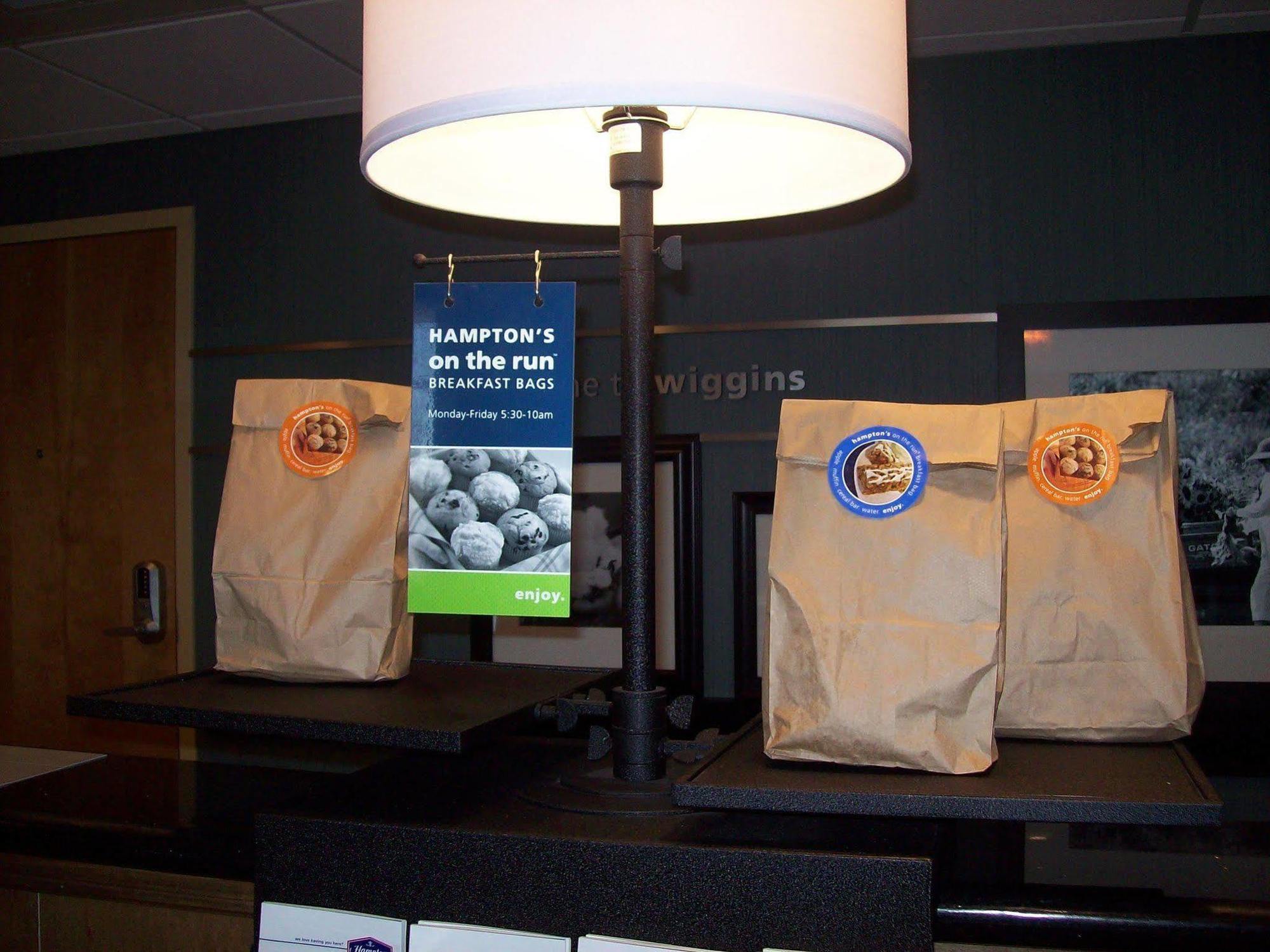 Hampton Inn & Suites Wiggins Exteriér fotografie